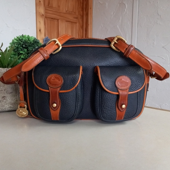 Dooney & Bourke Explorer R85, 1990's Navy Blue, RARE. - Picture 10 of 14